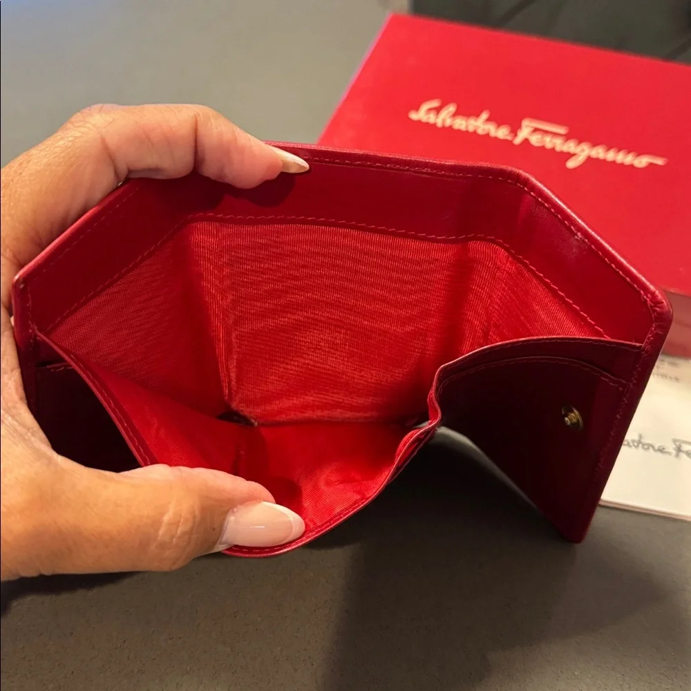 Salvatore Ferragamo Authentic Pre Owned Red Leather Card Holder Gold Hardware.